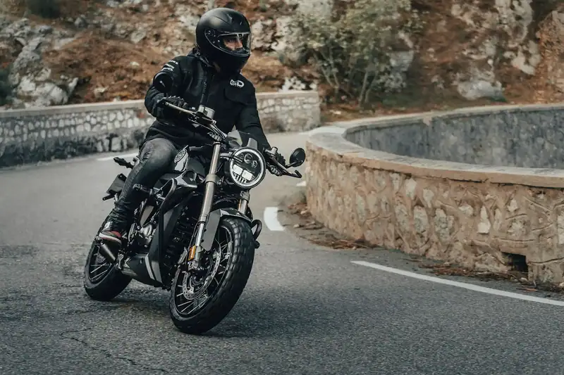 Zontes 125 Scrambler X Limited Edition